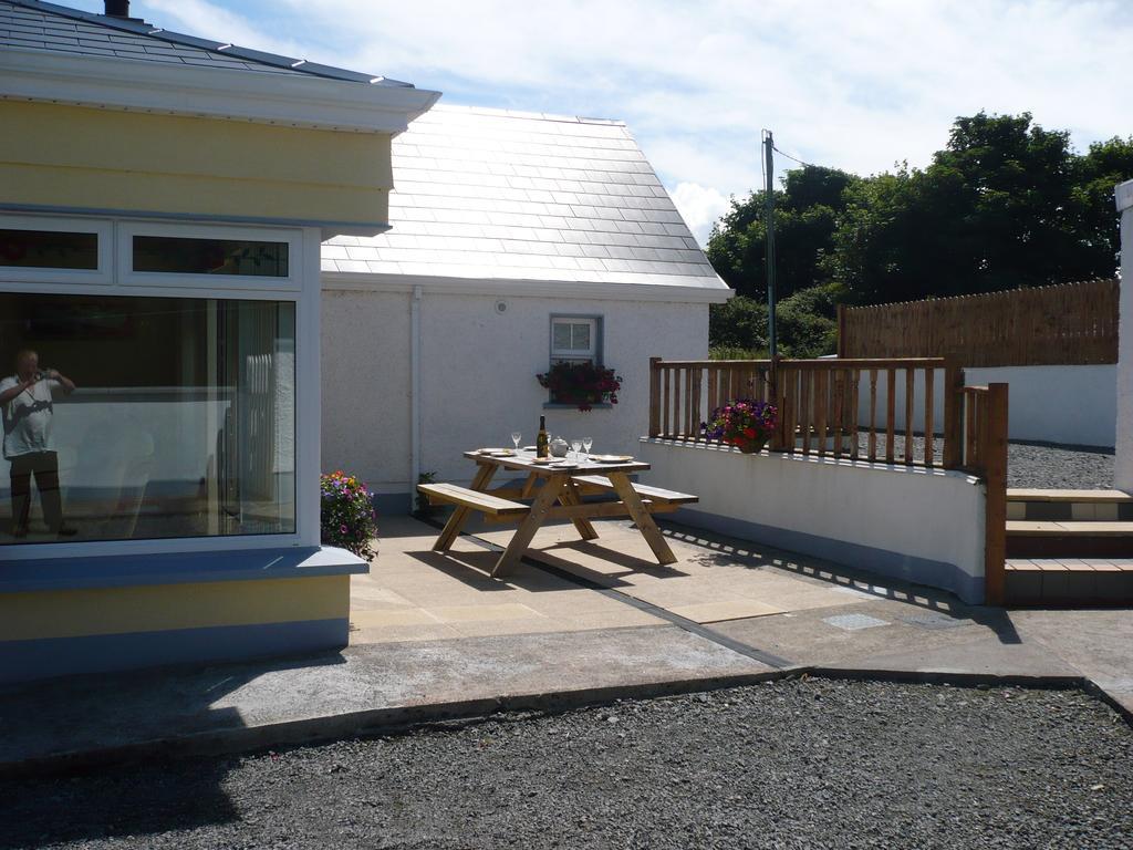 Beezies Self Catering Cottages Grange  Dış mekan fotoğraf
