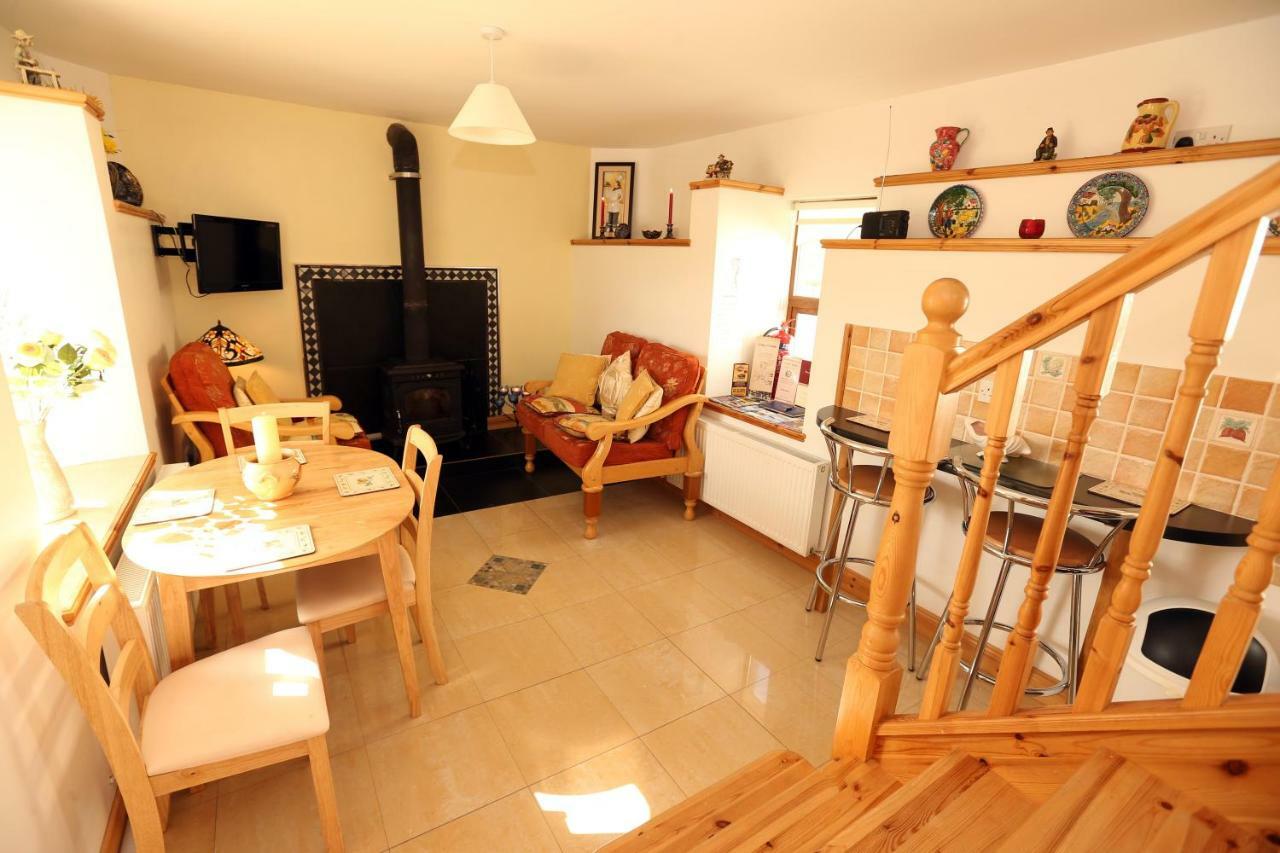 Beezies Self Catering Cottages Grange  Dış mekan fotoğraf