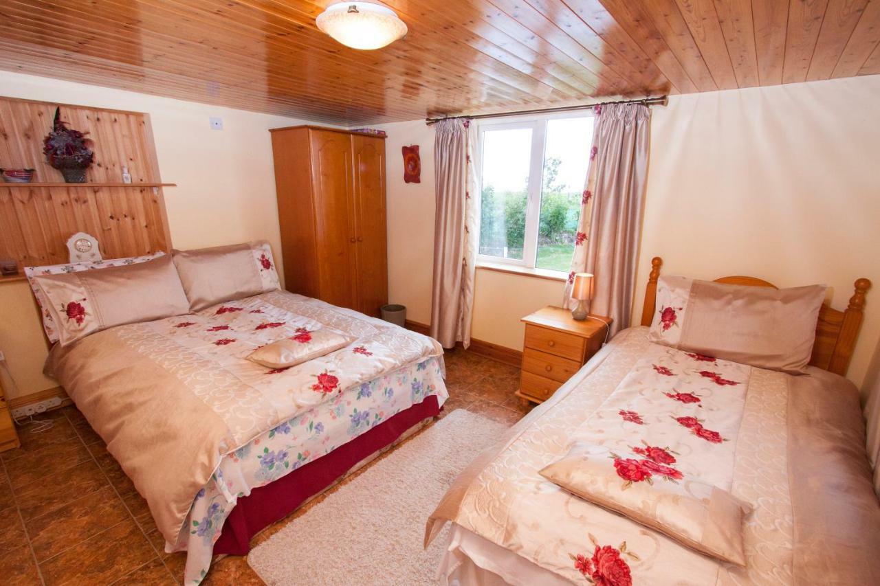 Beezies Self Catering Cottages Grange  Dış mekan fotoğraf